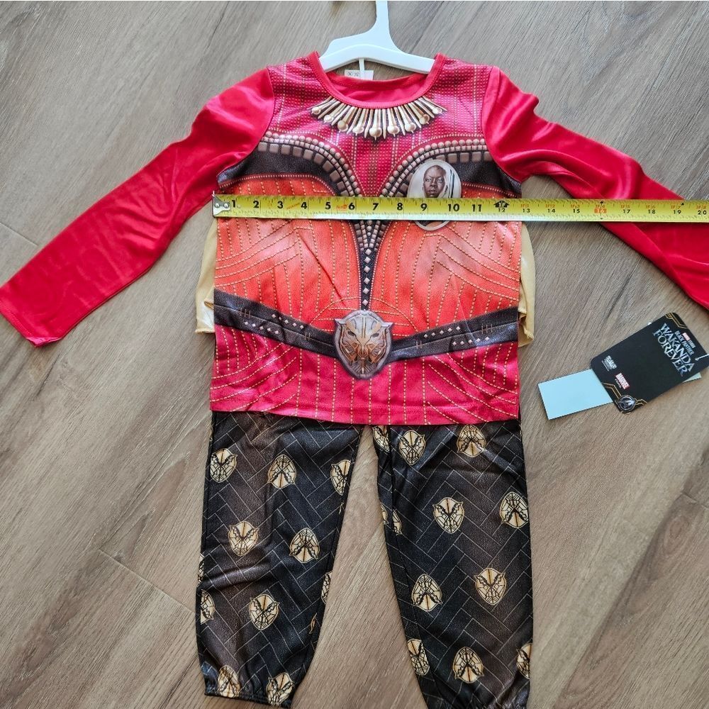 Marvel Black Panther Wakanda Forever Red Black and Gold Kids Superhero Set XS - Picture 7 of 14
